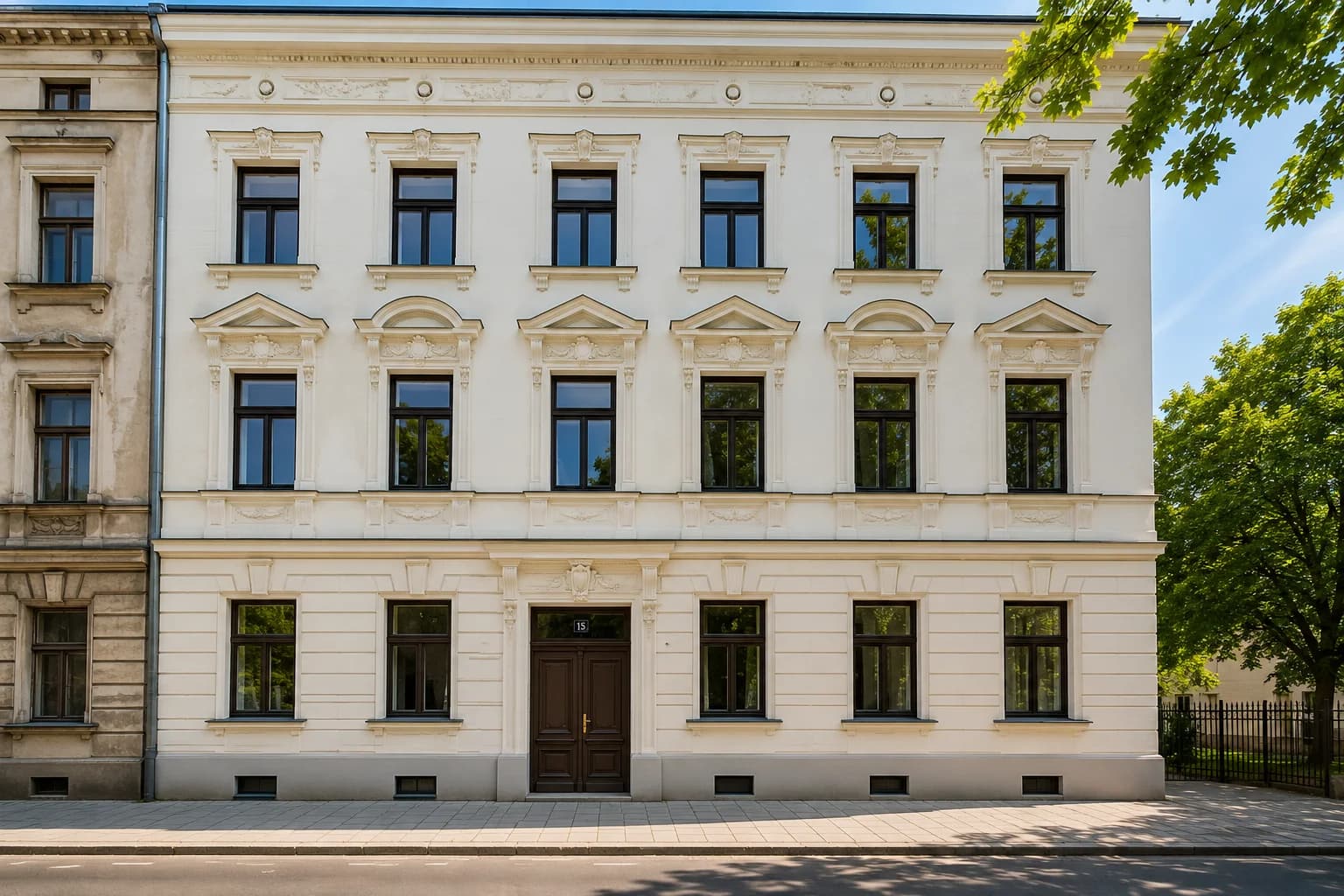 Apartament w kamienicy — zdjęcie główne